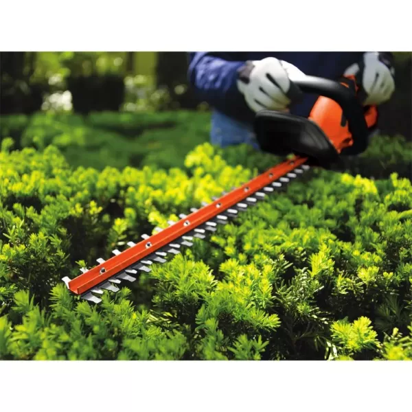 BLACK+DECKER 22 in. 20V MAX Lithium-Ion Cordless Hedge Trimmer with (1) 1.5Ah Battery and Charger Included