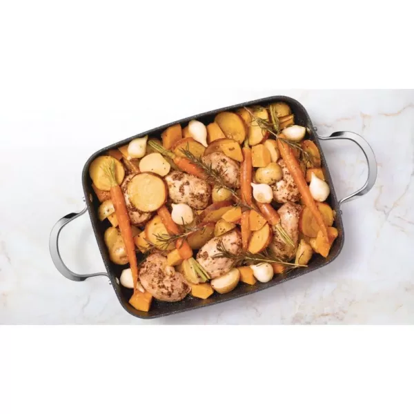 Starfrit Rock 9 in. x 13 in., 5.3 Qt. Rectangular Dish with Lid