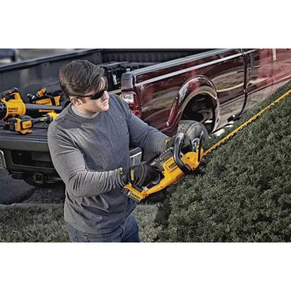 DEWALT 22 in. 20V MAX Lithium-Ion Cordless Hedge Trimmer (Tool Only)