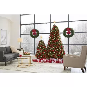 Home Accents Holiday 4.5 ft North Valley Spruce Artificial Christmas Tree with 200 White Mini Lights