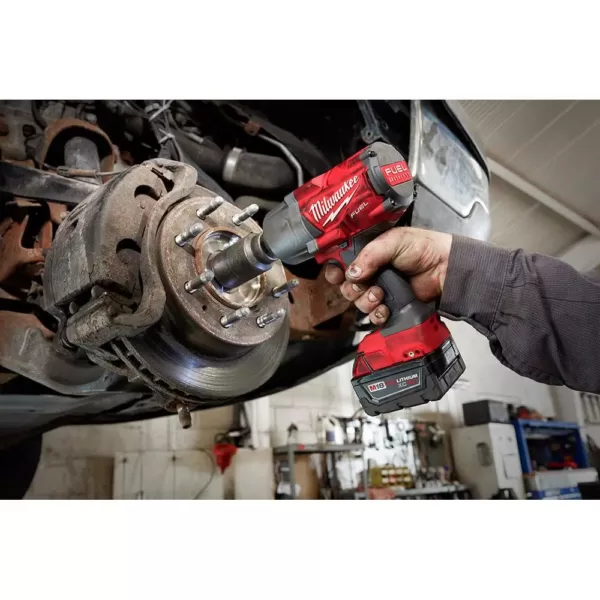 Milwaukee M18 FUEL 18-Volt Lithium-Ion Brushless Cordless 1/2 in. Impact Wrench w/Friction Ring Kit w/One 5.0 Ah Battery and Bag