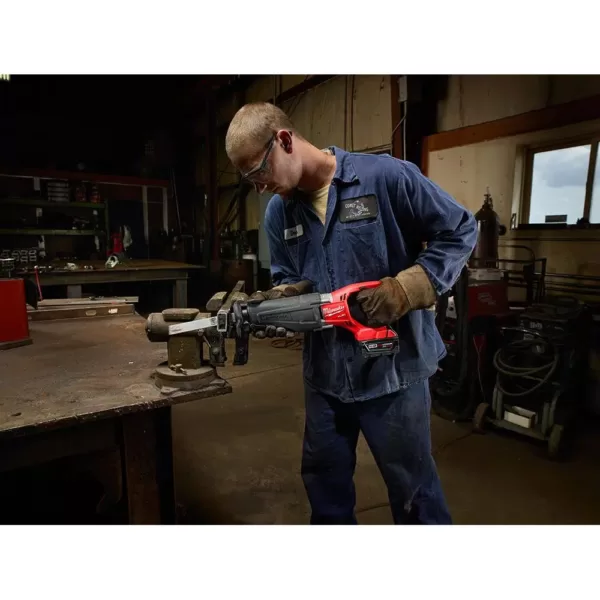 Milwaukee SAWZALL Metal Cutting Bi-Metal Reciprocating Blade Set W/Titanium Drill Bit Set (31-Piece)