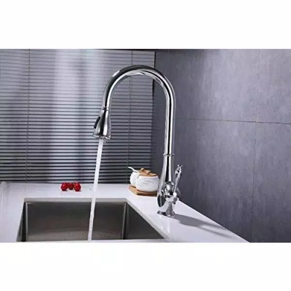 Vanity Art 7.6 in. Single-Handle Pull-Down Sprayer Kitchen Faucet in Chrome