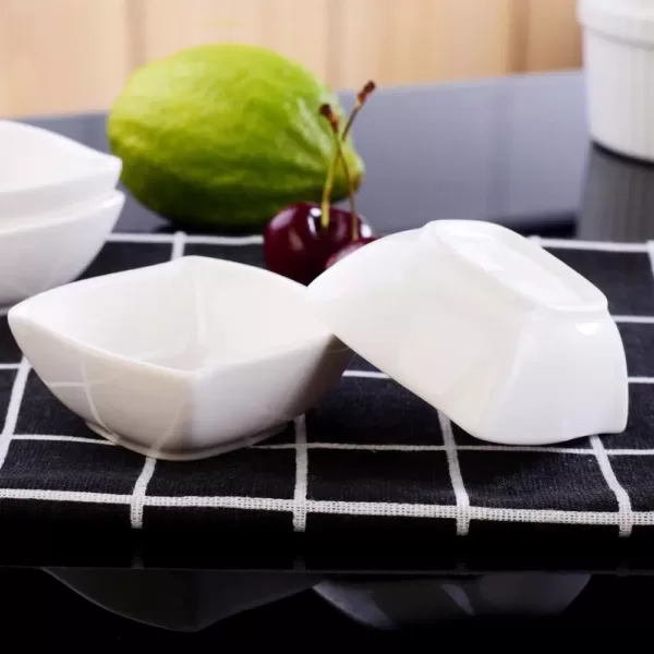 MALACASA 2.5-Inch Porcelain White Ramekins Souffle Dishes Serving Bowls(Set of 16)